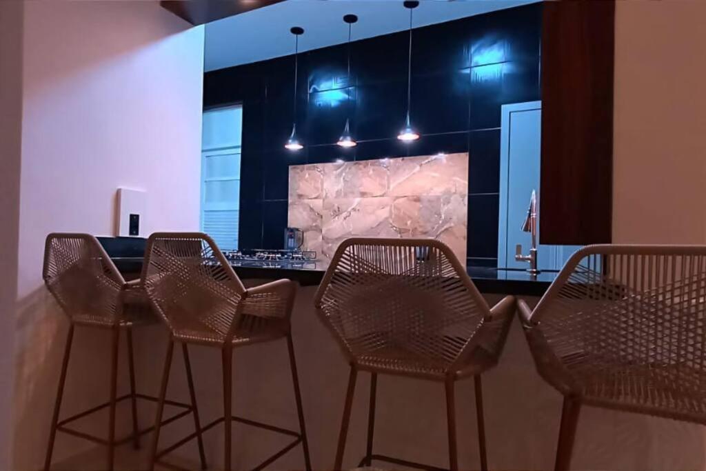Apartamento Copacabana 1 Quadra Com Vista Parcial Mar Río de Janeiro