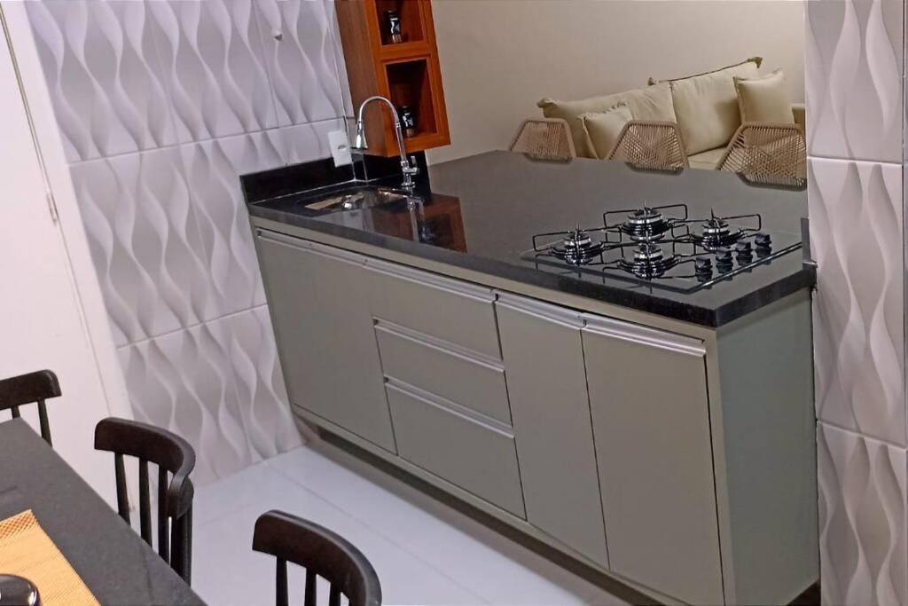 Apartamento Copacabana 1 Quadra Com Vista Parcial Mar Rio de Janeiro