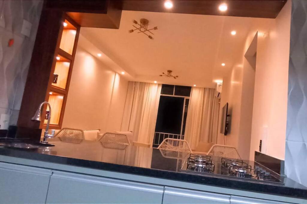 Apartamento Copacabana 1 Quadra Com Vista Parcial Mar Rio de Janeiro